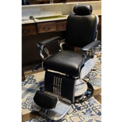 Barberstoel | Zwart & Wit | Oldschool barberchair | Beste prijzen | Hoge kwaliteit pomp | Echt leer | Benelux bezorging | Barberzetel